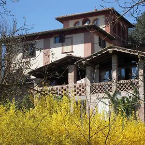 https://villa-caprera.it-tuscanyhotel.com